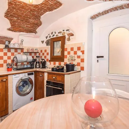 1 Bedroom Amazing In Appartement *