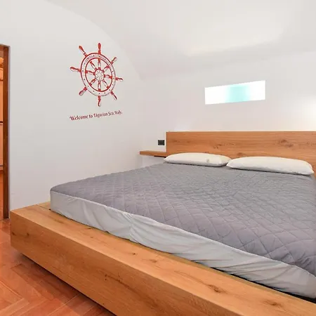 1 Bedroom Amazing In *
