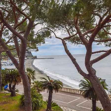 1 Bedroom Amazing In *