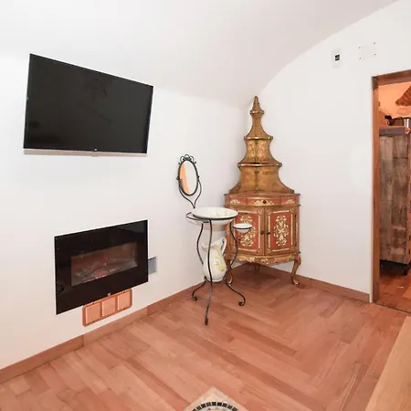 Apartment 1 Bedroom Amazing In Celle Ligure